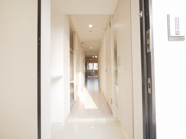 アプロ住吉レジデンス 玄関
