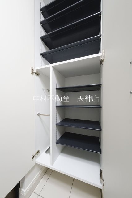 エンクレスト博多駅南FIT 収納