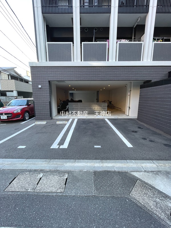 ラファセエスペランサ大濠 駐車場