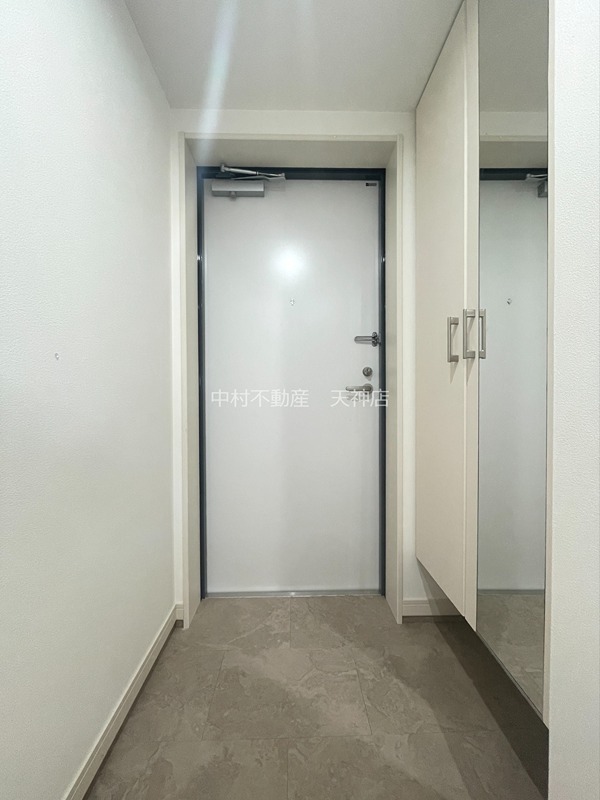 LIBTH箱崎南 玄関