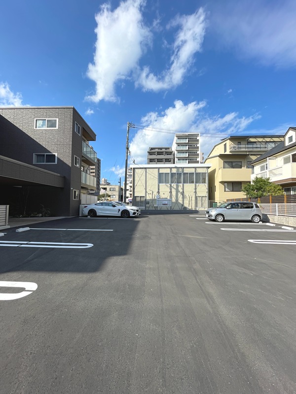  シャーメゾンKreis&Lili 駐車場