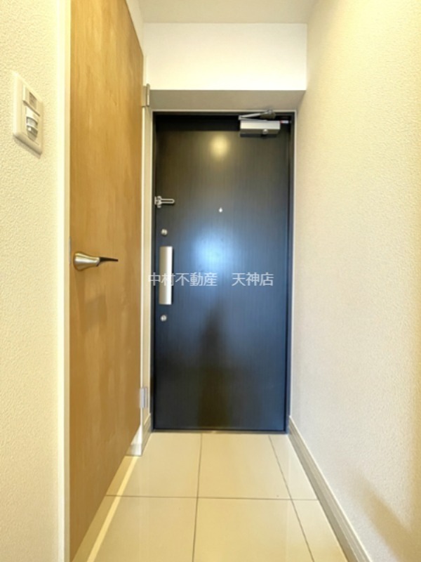 RLIV'S 天神南 玄関