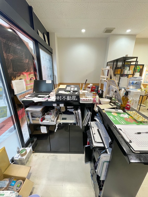 高取1丁目店舗(美容室居抜き) 駐車場