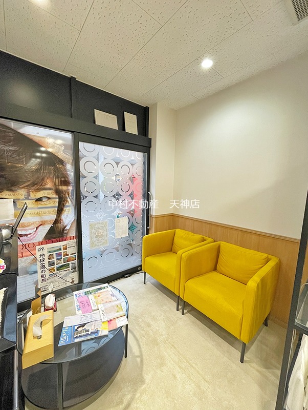 高取1丁目店舗(美容室居抜き) ロビー