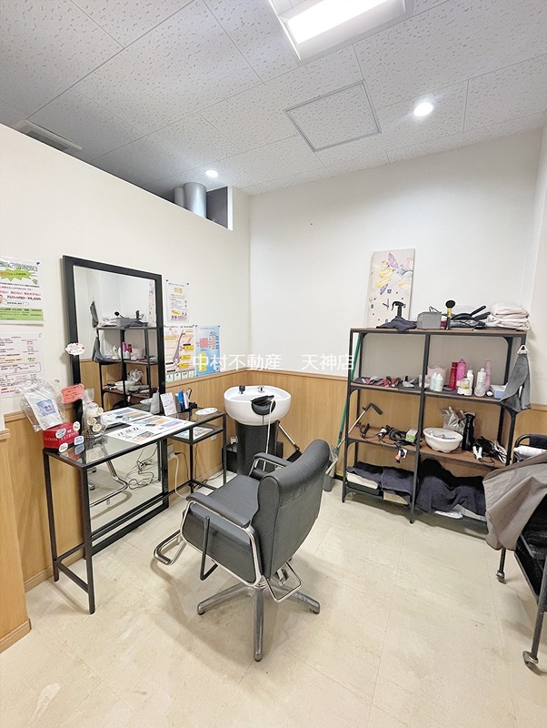 高取1丁目店舗(美容室居抜き) 駐車場