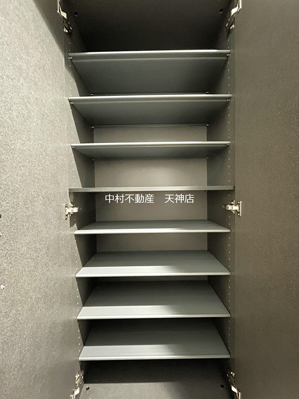 LIBTH薬院PREMIERE 収納