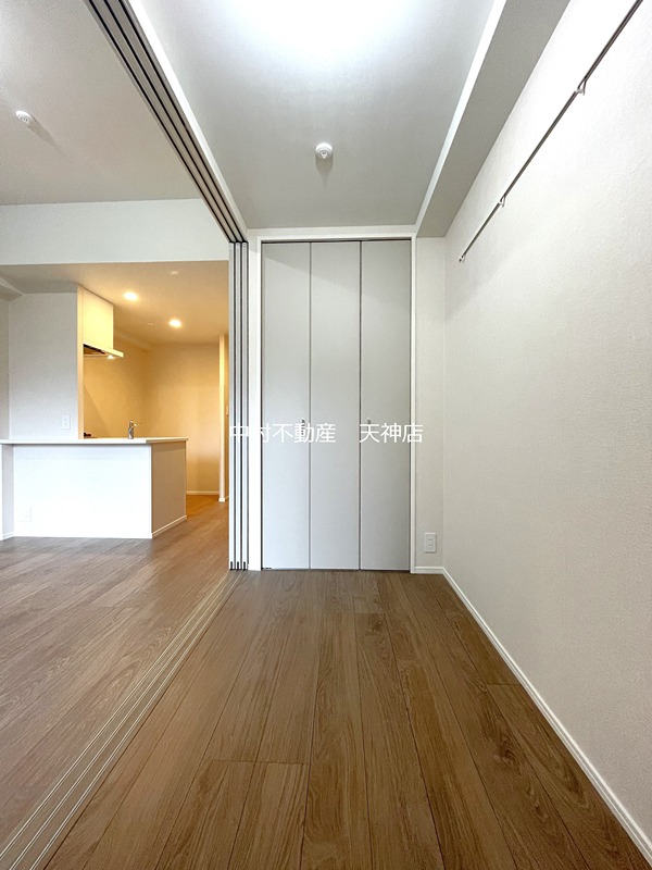 エンクレスト博多RIVERSIDE リビング