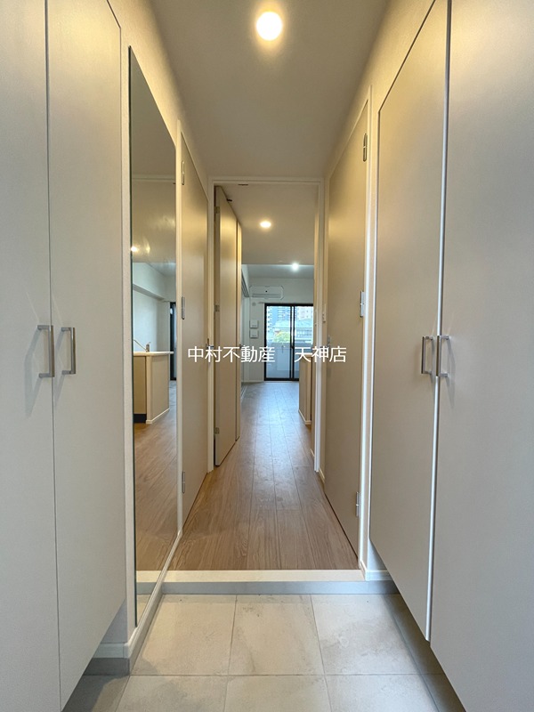 エンクレスト博多RIVERSIDE 玄関