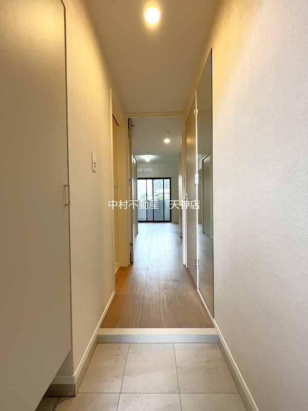 エンクレスト博多RIVERSIDE 玄関