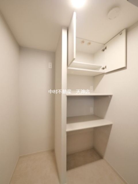 C CHARMANT HAKATA 収納