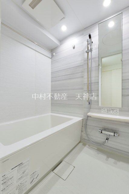 エンクレスト博多駅前ART 風呂画像