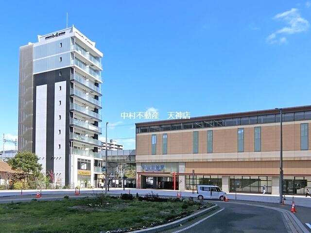 エムビルデベロップコアV 駐車場