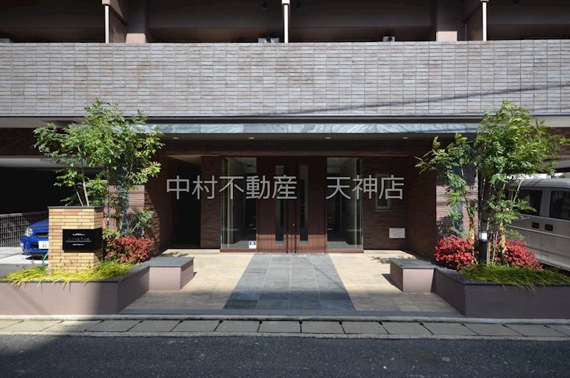 エフパルク大橋 エントランス