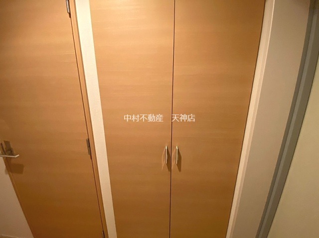 アソシアグロッツォ・クアトロ博多 玄関