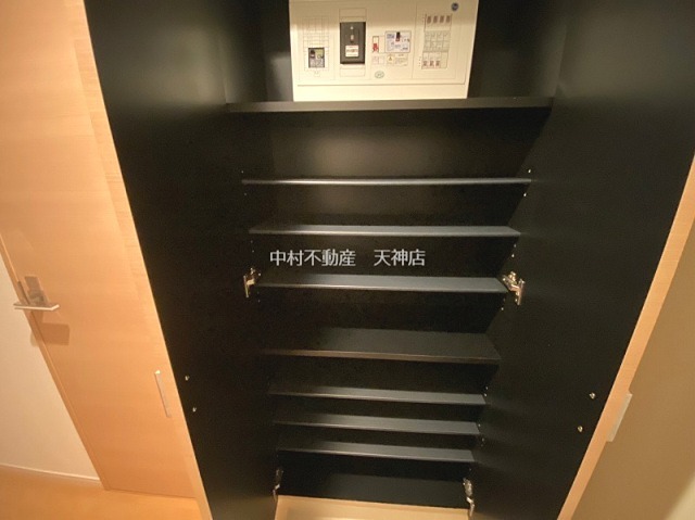 アソシアグロッツォ・クアトロ博多 収納