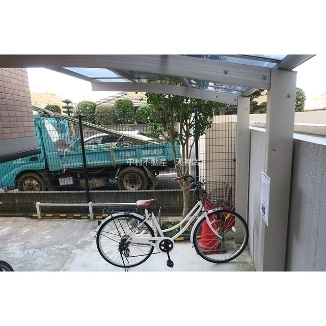 グランマーサ桜坂 駐車場