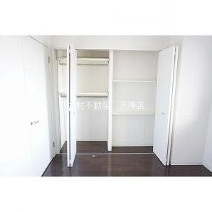 ラクレイス県庁口 その他