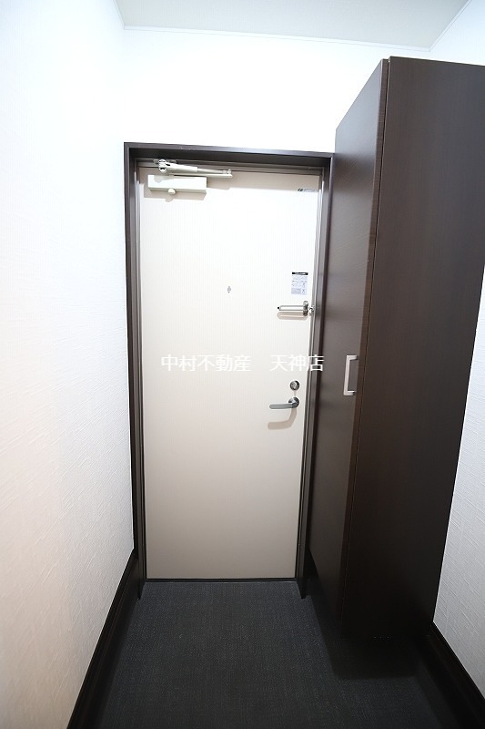 クロノス 玄関
