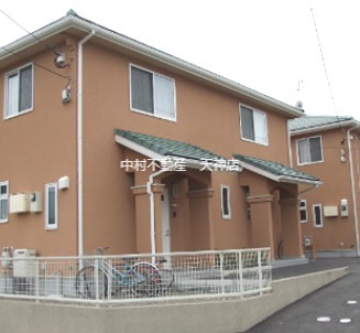 カーサヴェルデＣ棟 駐車場