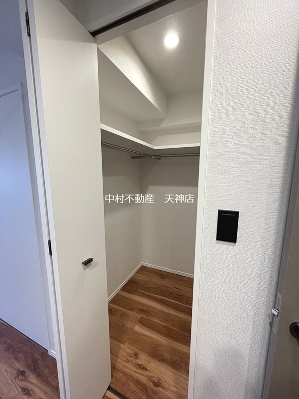 エスペランサ天神EAST 収納