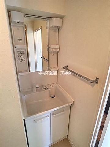 ウェルスグローリー姪浜 洗面所