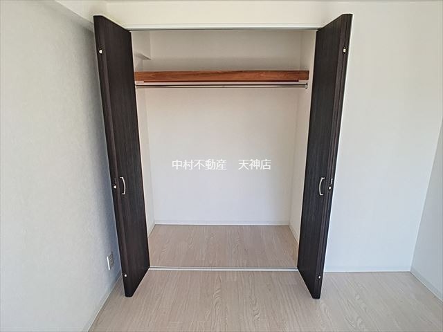 ウェルスグローリー姪浜 収納