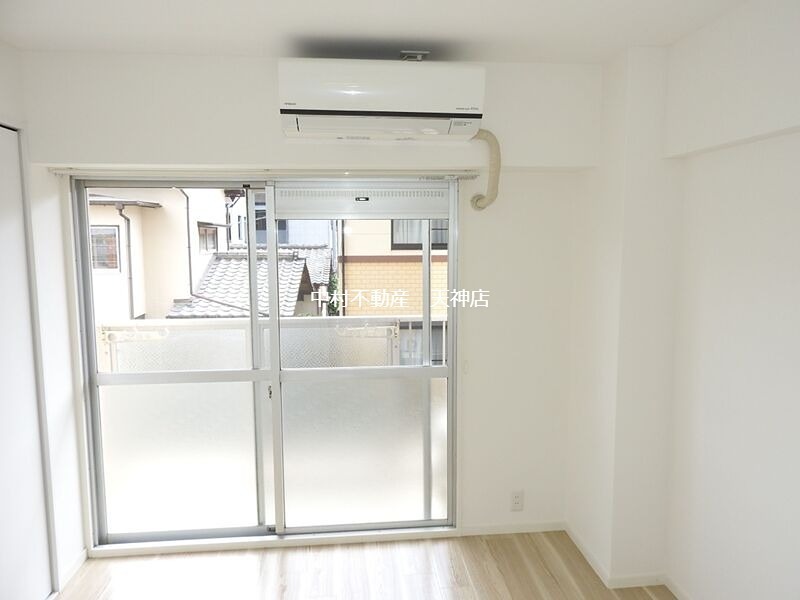 日商岩井福凌マンション リビング