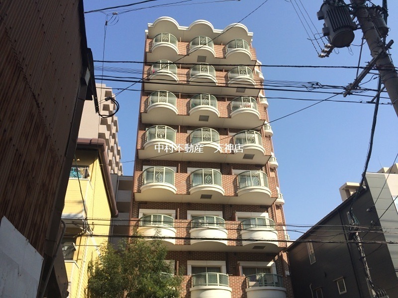 オリンピア西新 外観