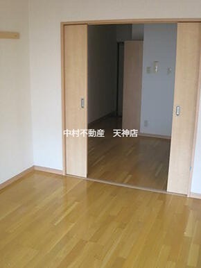 内装：参考写真