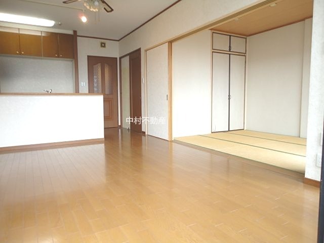 内装：参考写真