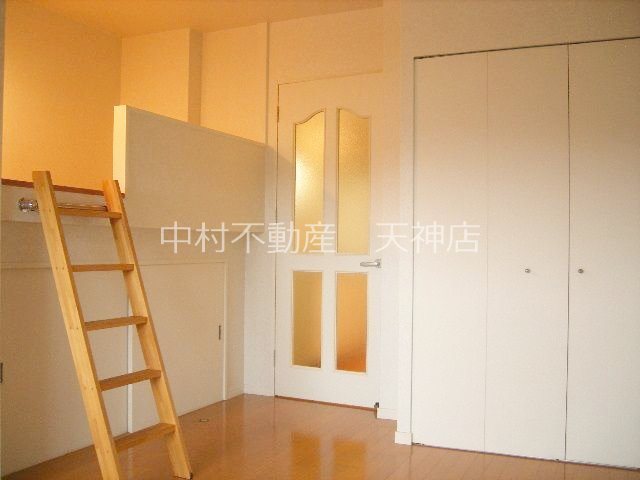内装:参考写真
